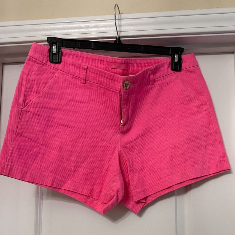 Lilly Pulitzer Pink Textured Shorts – Women’s Size 12